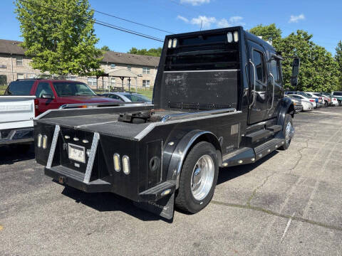 2009 Freightliner M2 106