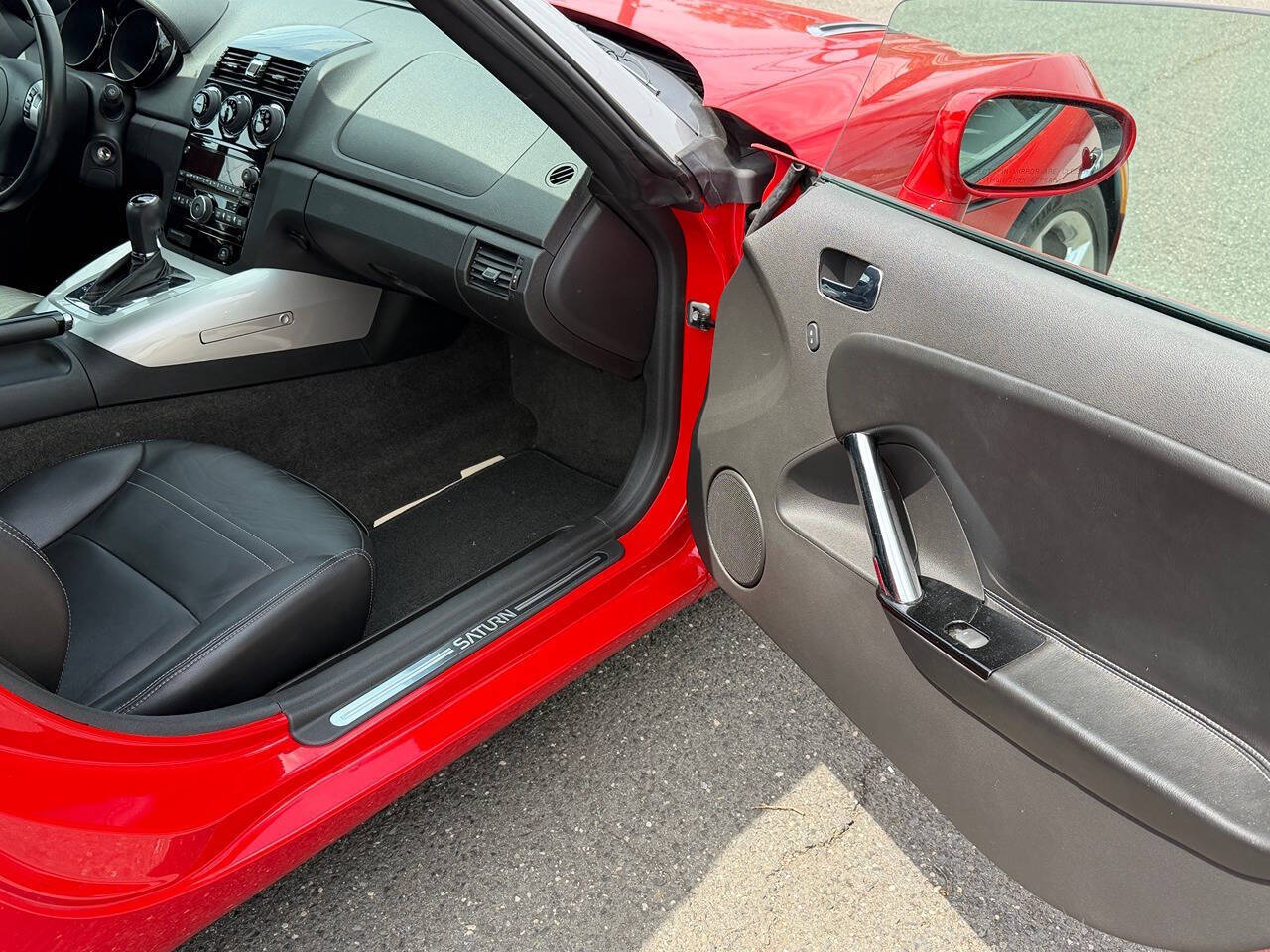 2007 Saturn SKY 10