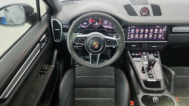 2023 Porsche Cayenne GTS Coupe