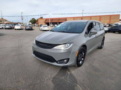 2020 Chrysler Pacifica Touring