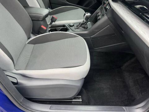 2022 Volkswagen Taos S 4Motion