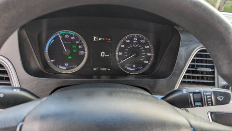 2016 Hyundai Sonata Hybrid SE