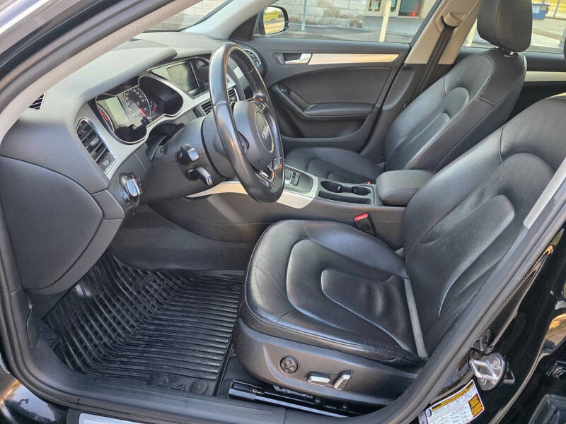 2016 Audi A4 2.0T quattro Premium