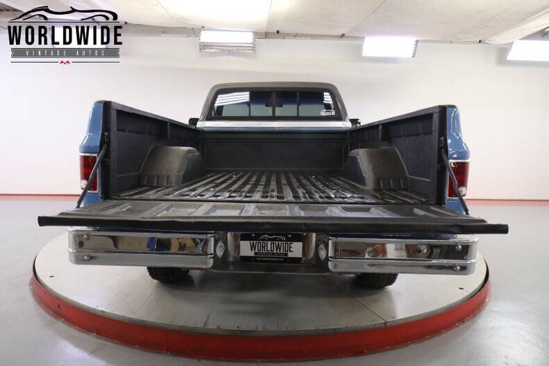 1987 Chevrolet R/V 10 Series