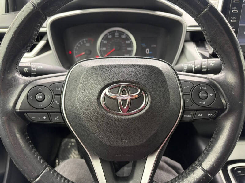 2020 Toyota Corolla Hatchback SE