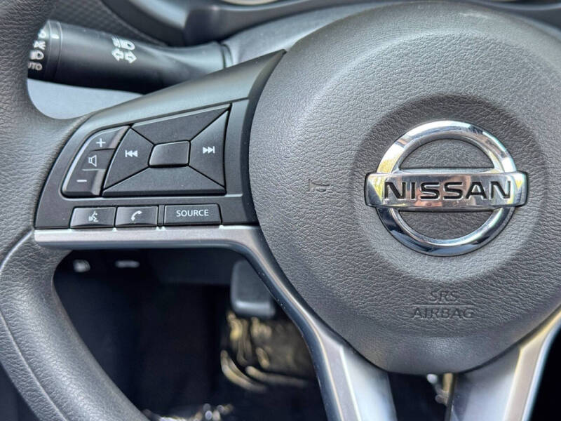 2021 Nissan Kicks S