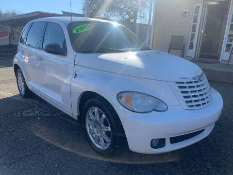 2009 Chrysler PT Cruiser for sale at G & G Auto Sales in Steubenville OH