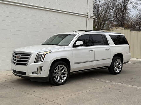 2017 Cadillac Escalade ESV Premium Luxury