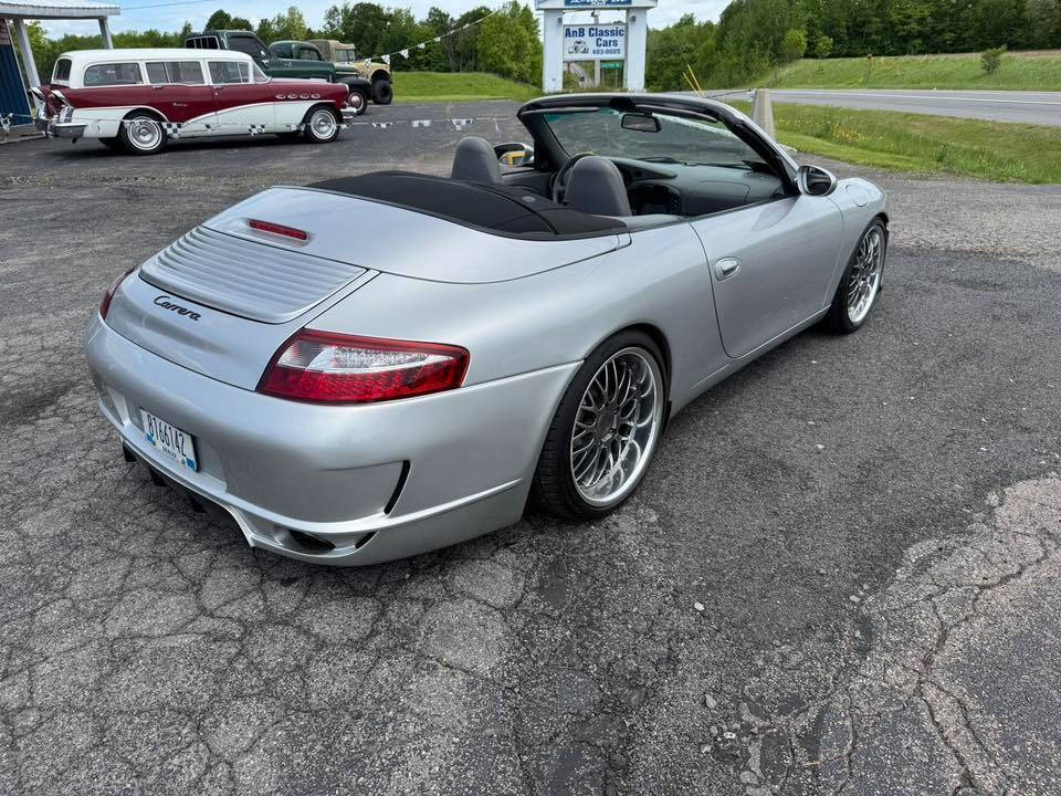 1999 Porsche 911 14