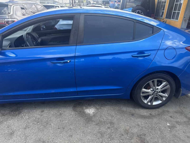 2018 Hyundai Elantra