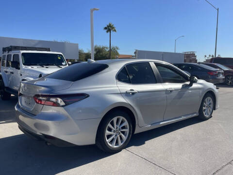 2024 Toyota Camry LE