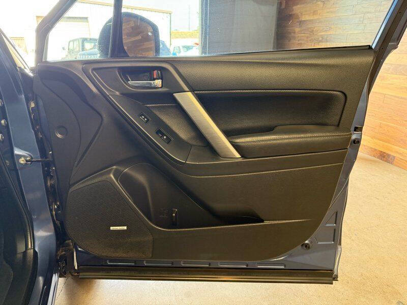 2014 Subaru Forester 2.0XT Touring