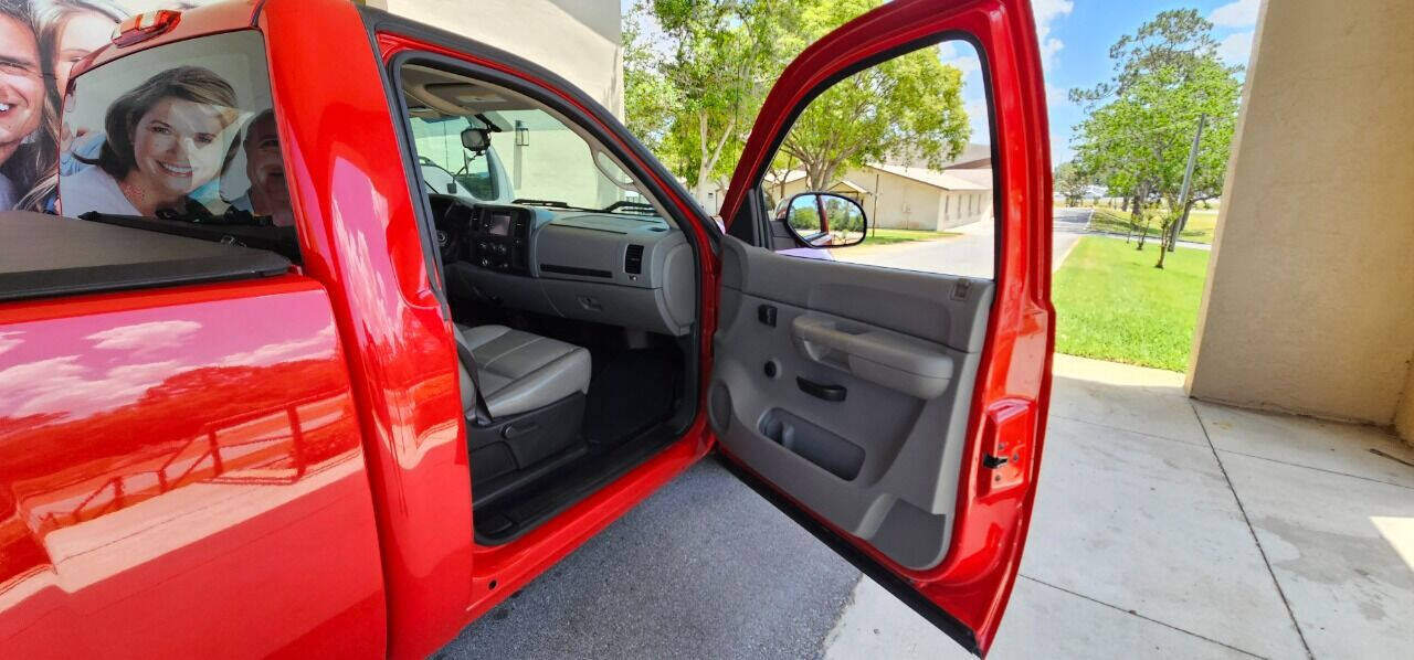 2007 Chevrolet Silverado 1500 for sale at FLORIDA CORVETTE EXCHANGE LLC in Hudson, FL