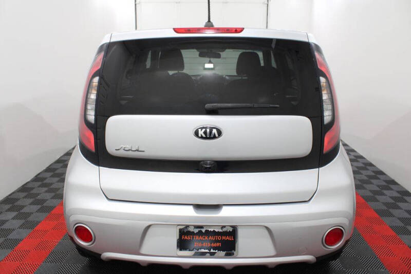 2017 Kia Soul +