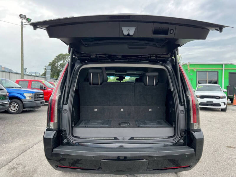 2018 Cadillac Escalade Premium Luxury