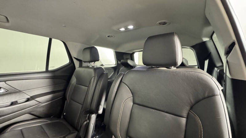 2020 Chevrolet Traverse LT Leather