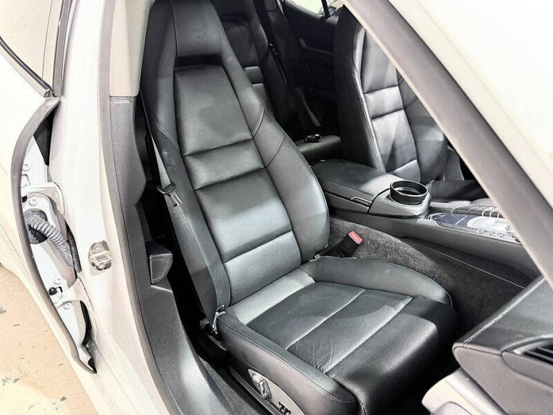 2016 Porsche Panamera