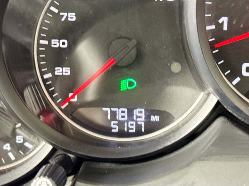 2012 Porsche Cayenne Tiptronic