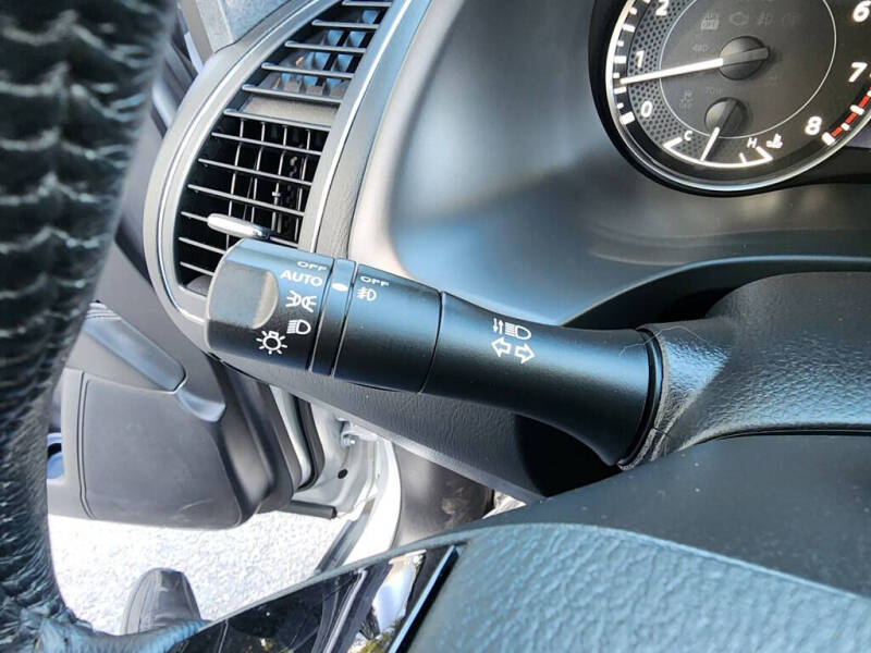 2024 Nissan Armada SV