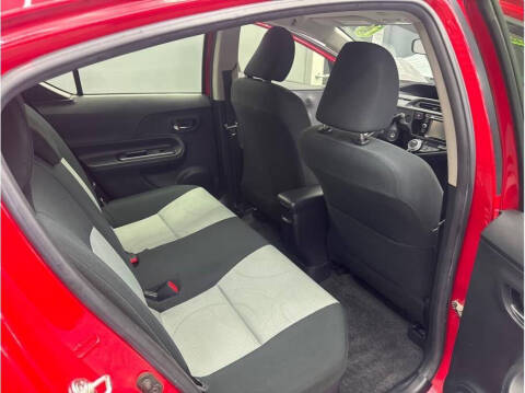 2015 Toyota Prius c