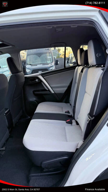 2016 Toyota RAV4 XLE