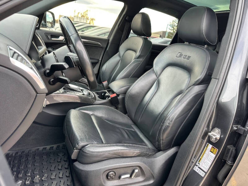 2016 Audi SQ5 3.0T quattro Premium Plus