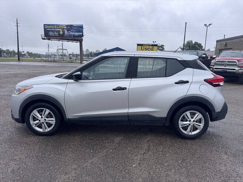2020 Nissan Kicks S