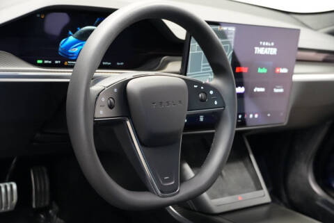 2023 Tesla Model S Plaid