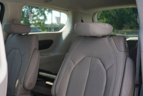 2020 Chrysler Pacifica Touring