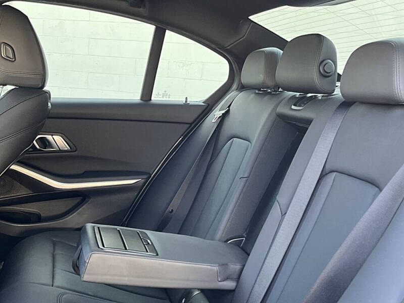 2020 BMW 3 Series 330i