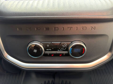 2025 Ford Expedition King Ranch