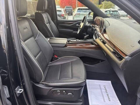 2023 Cadillac Escalade Premium Luxury