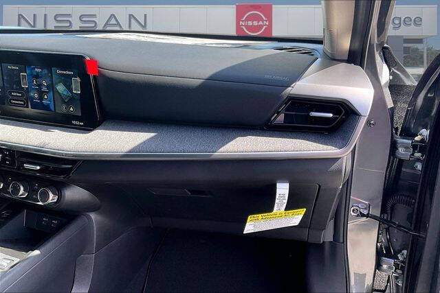 2026 Nissan Kicks S
