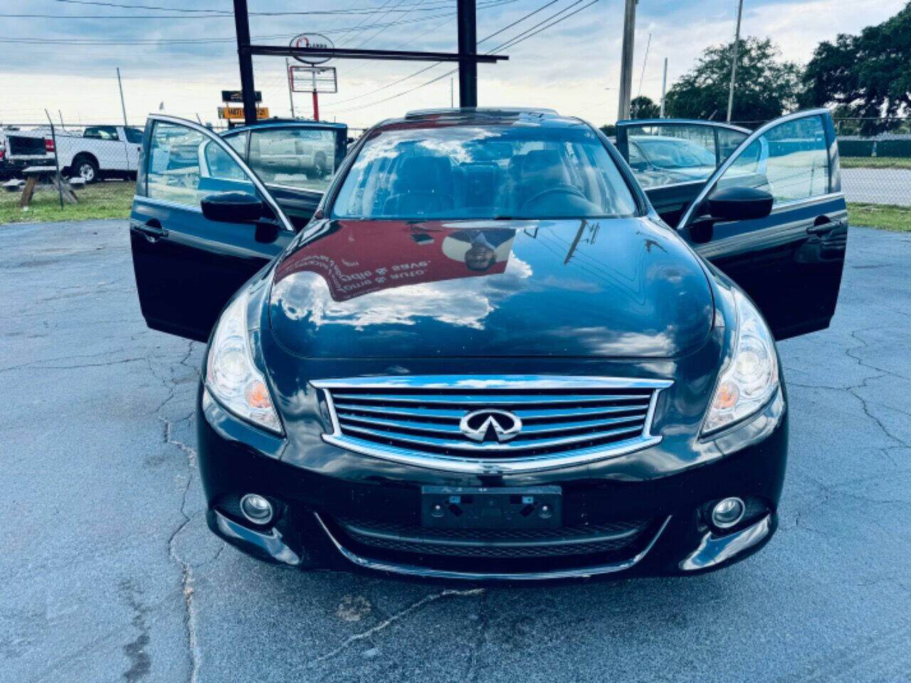 2010 INFINITI G37 Sedan for sale at NOVA AUTO SALES in Orlando, FL