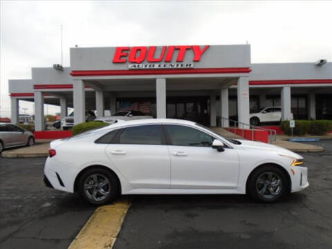 2021 Kia K5 for sale at EQUITY AUTO CENTER in Phoenix AZ