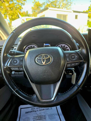 2021 Toyota Camry SE Nightshade