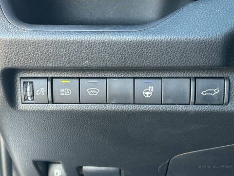 2025 Toyota RAV4 Hybrid XLE Premium