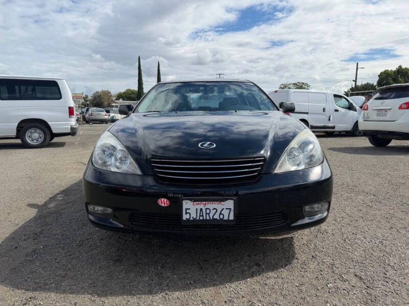 2004 Lexus ES 330