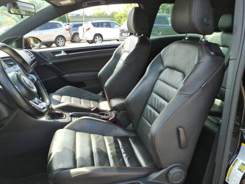 2015 Volkswagen Golf GTI SE