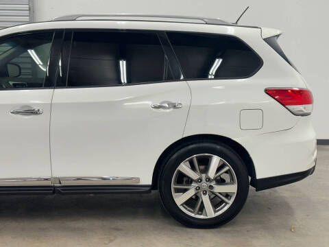2014 Nissan Pathfinder Platinum