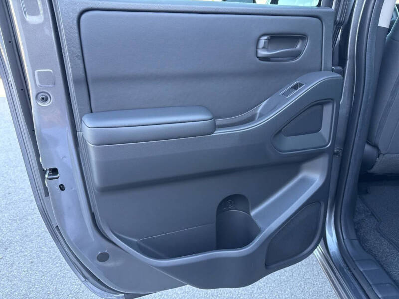 2026 Nissan Frontier