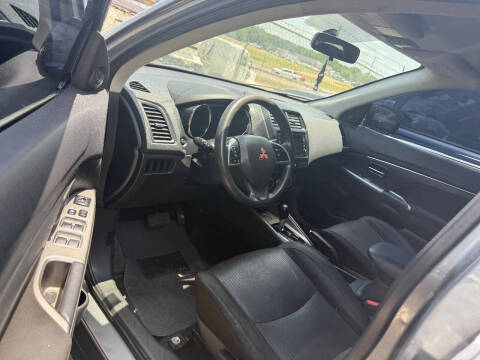 2019 Mitsubishi Outlander Sport ES