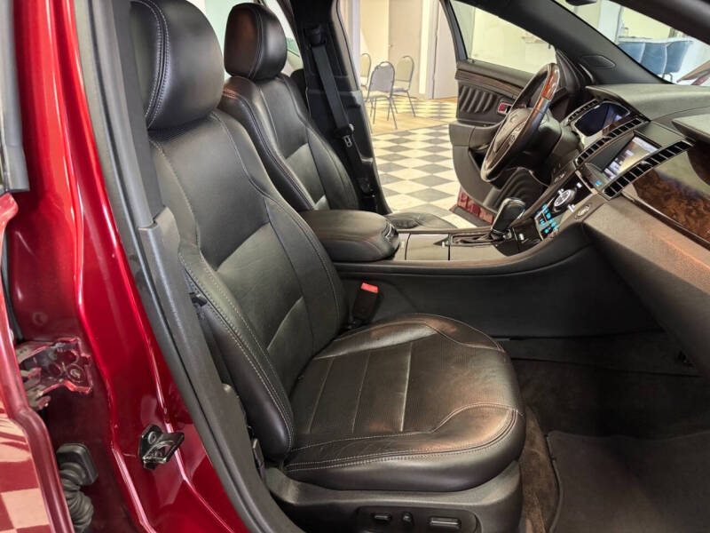 2015 Ford Taurus Limited