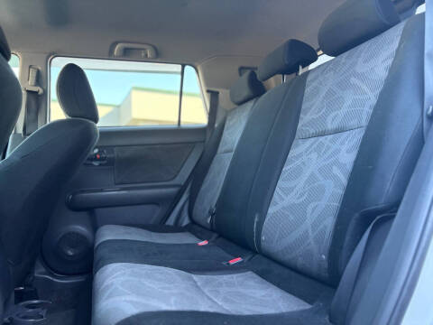 2014 Scion xB