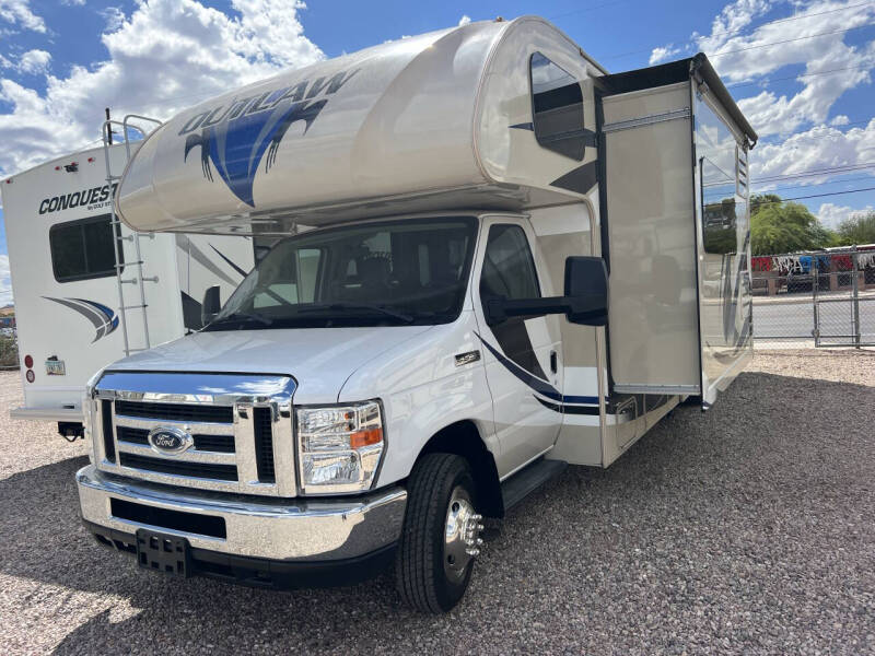 2018 Thor Motor Coach Outlaw 29J Class C