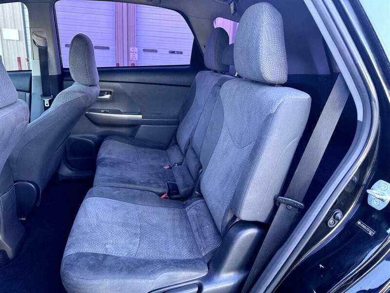 2012 Toyota Prius v