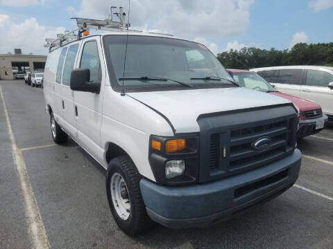 2013 Ford E-Series E-150