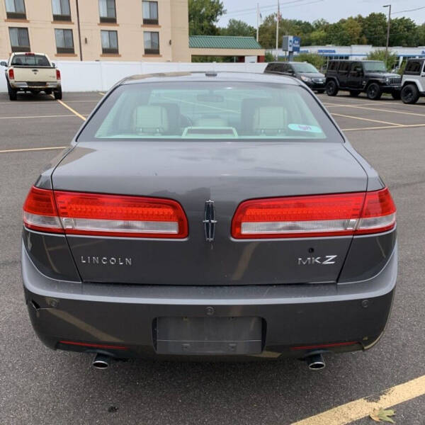 2012 Lincoln MKZ