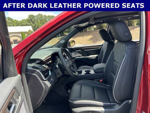 2025 GMC Acadia Denali