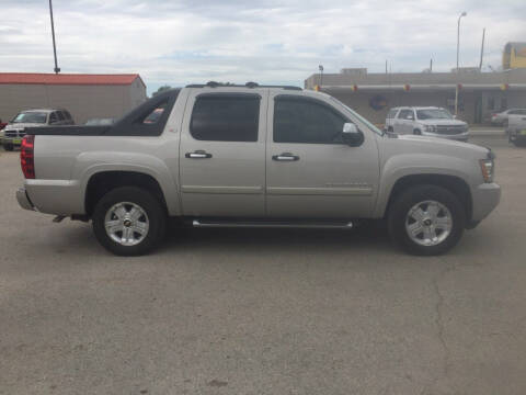 2008 Chevrolet Avalanche for sale at JENTSCH MOTORS in Hearne TX